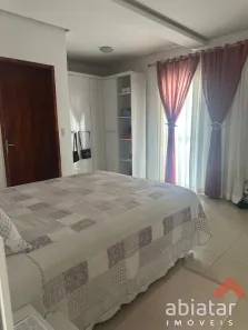 Sobrado com 4 Quartos à venda, 250m² no Chácara Agrindus, Taboão da Serra