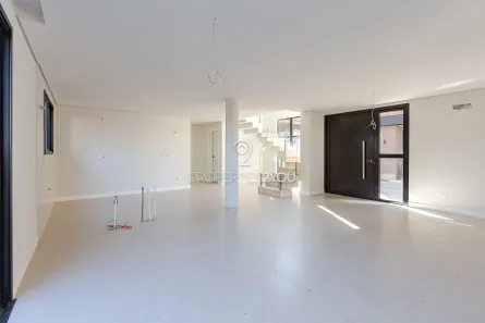 Casa de Condomínio com 3 Quartos à venda, 234m² no Mercês, Curitiba