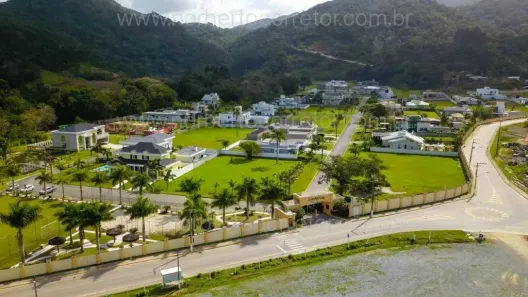 Lote/Terreno à venda, 2m² no Casa Branca, Itapema