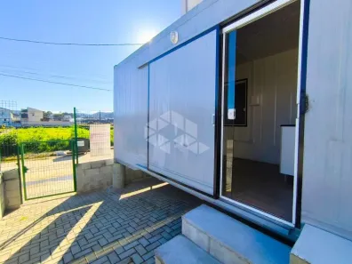 Apartamento com 1 Quarto para alugar, 17m² no Caminho Novo, Palhoça