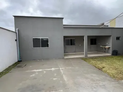 Casa com 2 Quartos à venda, 200m² no Parque das Acácias, Aragoiânia