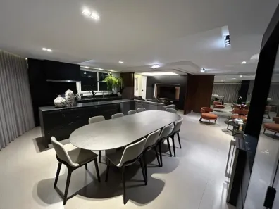 Apartamento com 3 Quartos à venda, 160m² no Osvaldo Rezende, Uberlândia