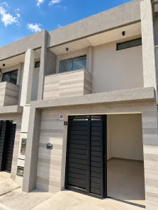 Sobrado com 2 Quartos para alugar, 100m² no Ipitanga, Lauro de Freitas
