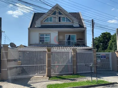 Sobrado com 3 Quartos para alugar, 159m² no Uberaba, Curitiba