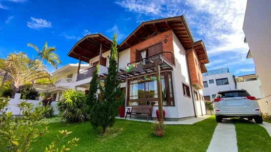 Casa com 4 Quartos à venda, 244m² no Jardim Panorâmico, Garopaba