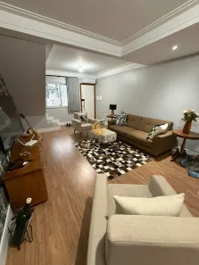 Sobrado com 2 Quartos à venda, 95m² no Forquilhas, São José