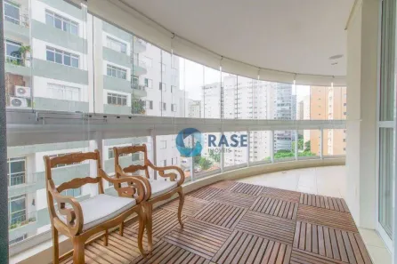Apartamento com 3 Quartos à venda, 124m² no Vila Uberabinha, São Paulo