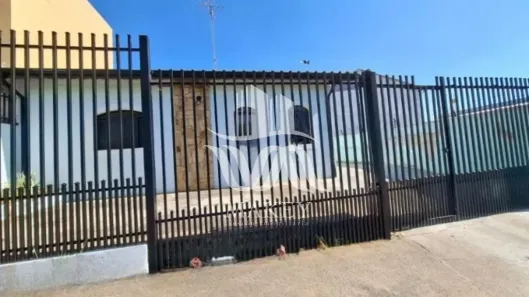 Casa com 4 Quartos à venda, 180m² no Jardim Ipaussurama, Campinas