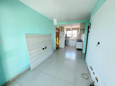 Apartamento com 2 Quartos para alugar, 55m² no Espinheiro, Recife