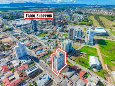 Apartamento com 3 Quartos à venda, 132m² no Vila Moema, Tubarão