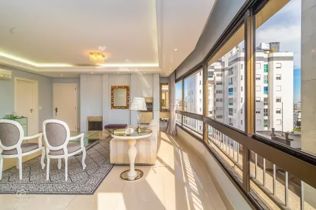 Apartamento com 3 Quartos à venda, 127m² no Rio Branco, Porto Alegre
