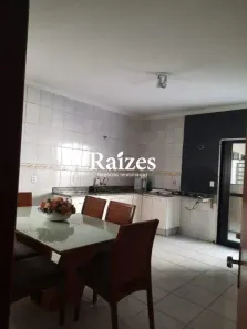 Casa com 3 Quartos à venda, 150m² no Martins, Uberlândia