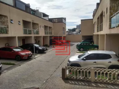 Sobrado com 2 Quartos à venda, 73m² no Vila Ema, São Paulo