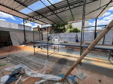 Galpão/Depósito/Armazém com 1 Quarto para alugar, 299m² no Vila Guilhermina, Montes Claros