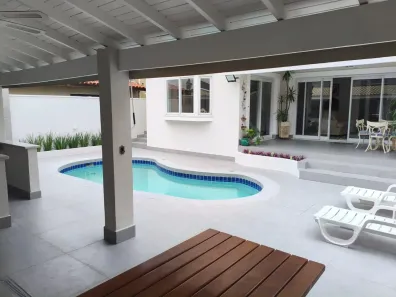 Casa de Condomínio com 3 Quartos para alugar, 360m² no Alphaville, Santana de Parnaíba