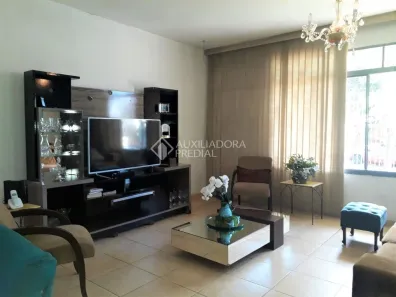 Casa com 3 Quartos à venda, 130m² no Bom Jesus, Porto Alegre
