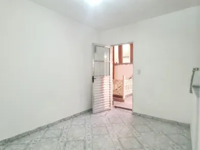 Casa com 2 Quartos para alugar, 54m² no Centro, Guarulhos