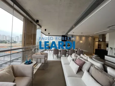 Apartamento com 3 Quartos à venda, 280m² no Vila Cordeiro, São Paulo