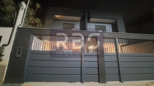 Casa com 3 Quartos à venda, 120m² no Planície da Serra, Serra