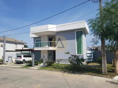 Casa com 3 Quartos à venda, 280m² no Lagoa, Macaé