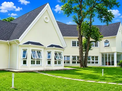Casa com 4 Quartos à venda, 615m² no Mercês, Curitiba