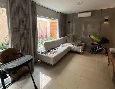 Casa de Condomínio com 3 Quartos à venda, 220m² no Granja Marileusa, Uberlândia