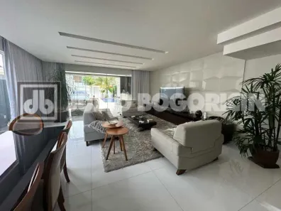 Casa de Condomínio com 5 Quartos à venda, 350m² no Vargem Grande, Rio de Janeiro