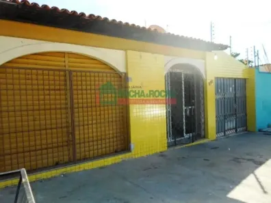 Casa com 3 Quartos para alugar, 200m² no Piçarra, Teresina