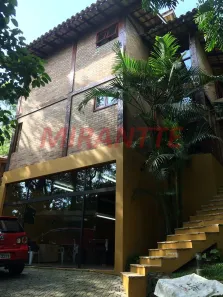 Sobrado com 4 Quartos à venda, 350m² no Roseira, Mairiporã