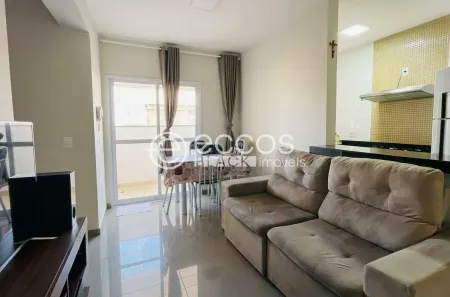 Apartamento com 3 Quartos à venda, 68m² no Segismundo Pereira, Uberlândia
