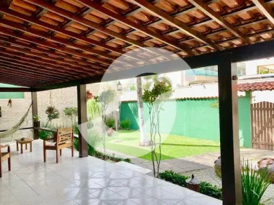 Casa com 4 Quartos à venda, 273m² no Itaipu, Niterói