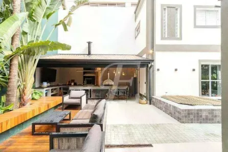 Casa com 4 Quartos para alugar, 350m² no Cidade Monções, São Paulo