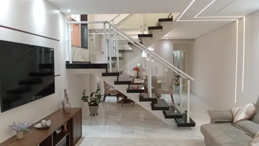 Sobrado com 3 Quartos à venda, 223m² no Jardim Rosa de Franca, Guarulhos