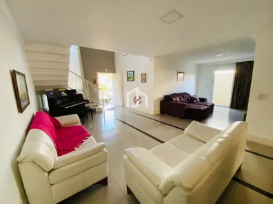 Casa de Condomínio com 3 Quartos à venda, 230m² no Jardim Vila Nova, Tremembé