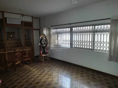 Casa com 5 Quartos para alugar, 280m² no Vila Paulistania, São Paulo
