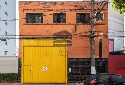 Galpão/Depósito/Armazém à venda, 640m² no Cambuci, São Paulo