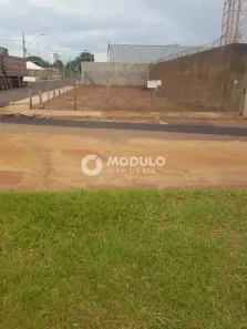 Lote/Terreno à venda, 275m² no Marta Helena, Uberlândia