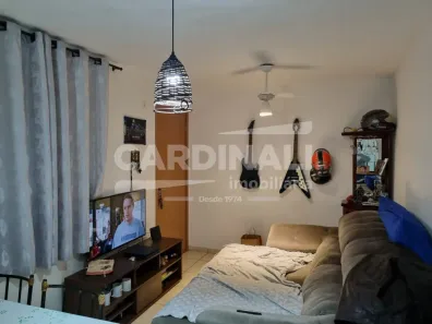 Apartamento com 2 Quartos à venda, 42m² no Parque Fehr, São Carlos