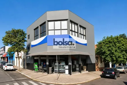 Prédio Comercial para alugar, 240m² no Centro, Bauru