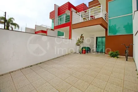 Casa com 3 Quartos à venda, 115m² no , Peruíbe