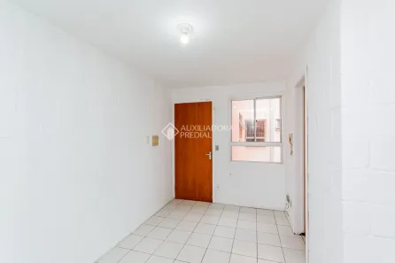 Apartamento com 2 Quartos para alugar, 40m² no Rubem Berta, Porto Alegre