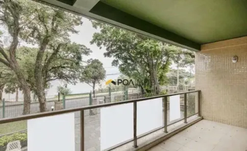 Apartamento com 3 Quartos para alugar, 100m² no Vila Assunção, Porto Alegre