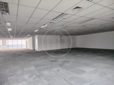 Sala Comercial para venda ou aluguel, 570m² no Chácara Santo Antônio (Zona Sul), São Paulo