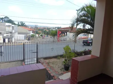 Casa com 2 Quartos à venda, 130m² no Vila Domingues, Votorantim
