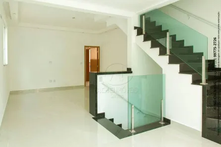 Casa com 3 Quartos à venda, 118m² no Campo Grande, Santos