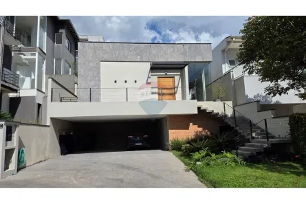 Casa com 3 Quartos à venda, 270m² no Aldeia da Serra, Barueri