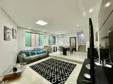 Casa com 4 Quartos à venda, 230m² no Castelo, Belo Horizonte