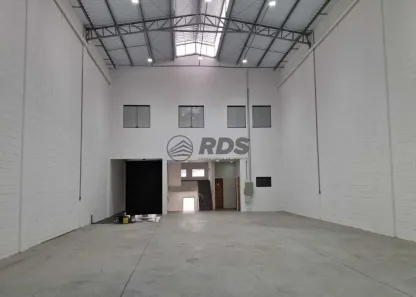 Galpão/Depósito/Armazém para alugar, 640m² no Jardim São Caetano, São Caetano do Sul
