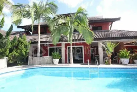 Casa com 6 Quartos à venda, 390m² no Centro, Peruíbe