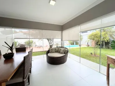 Casa de Condomínio com 3 Quartos à venda, 218m² no Chácara Letônia, Americana